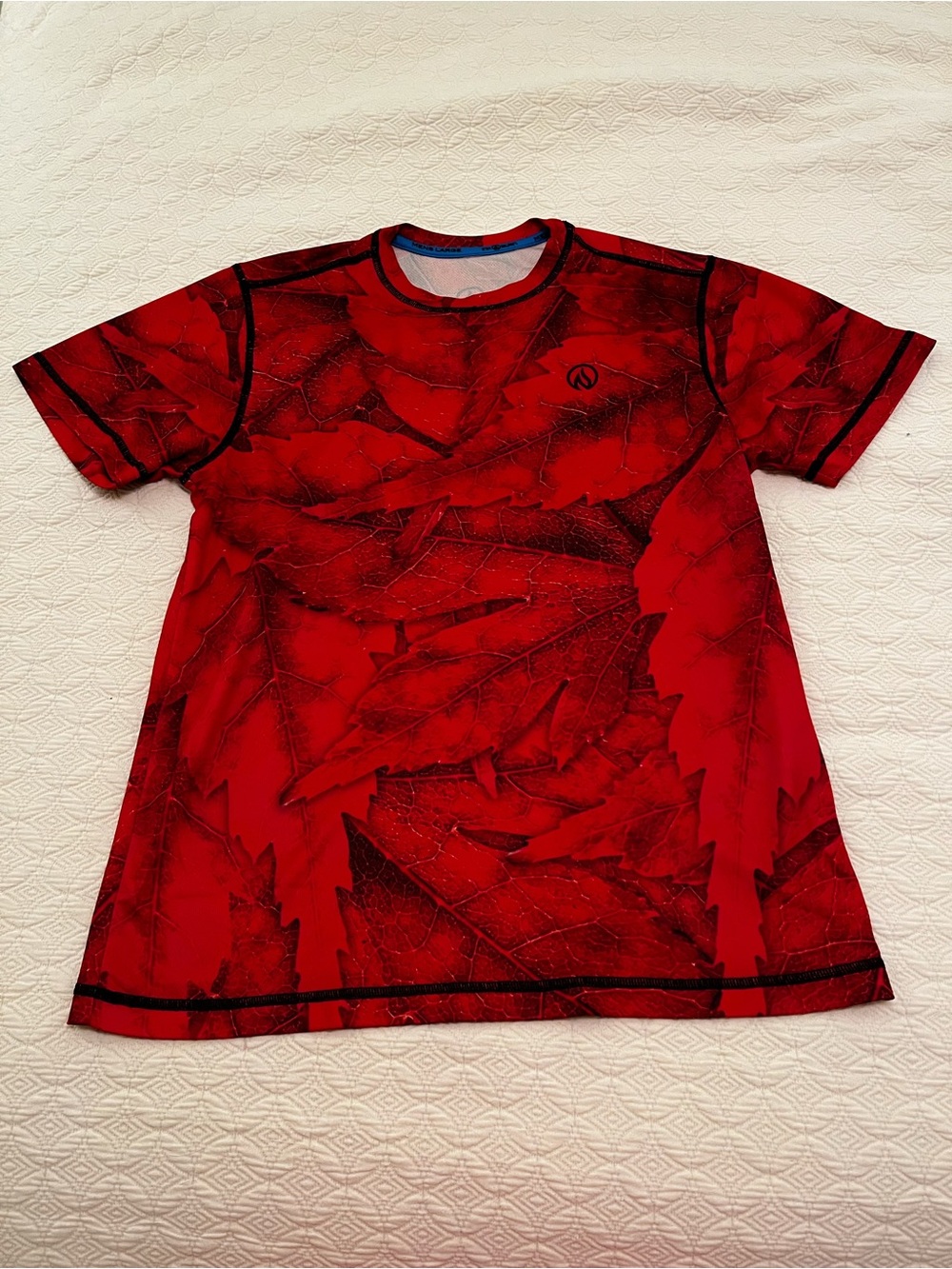 INKnBURN Men’s Red Leaf Short Sleeve Tech Shirt (size Large)